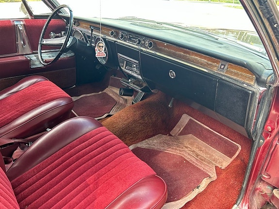 Buick Electra 225 18 of 22