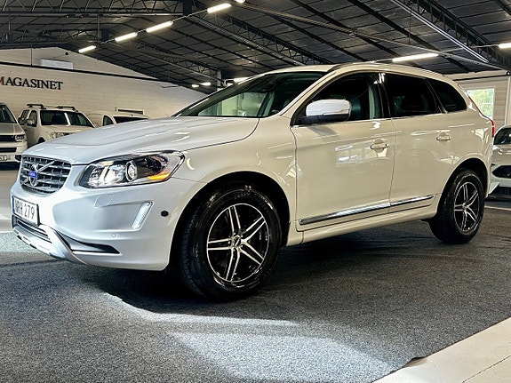Volvo XC60 7 of 17