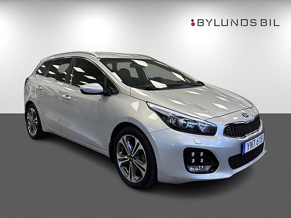 Kia Ceed 3 of 16