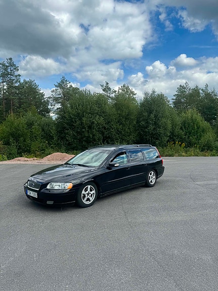 Volvo V70 4 of 9