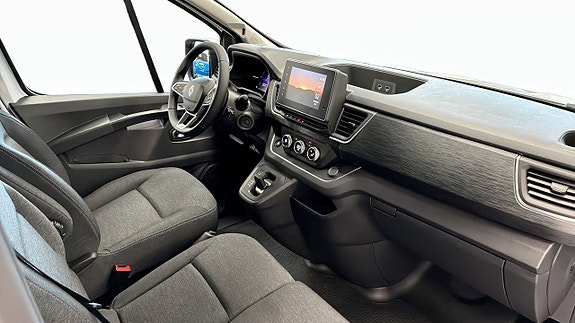 Renault Trafic 12 of 25