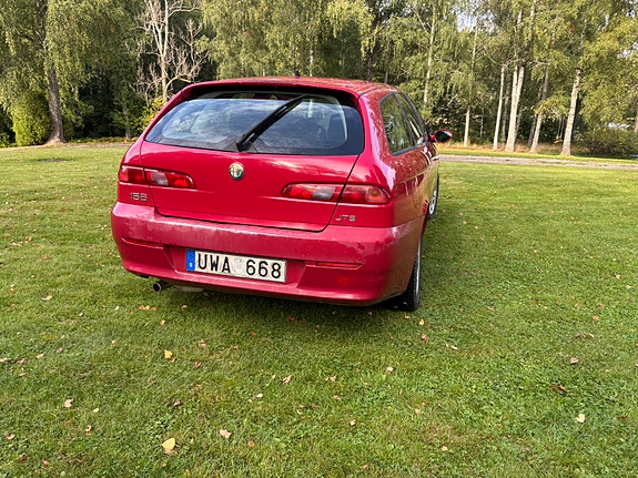 Alfa Romeo 156 4 of 4