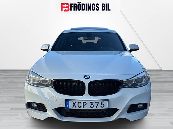 BMW 320d 4 of 25