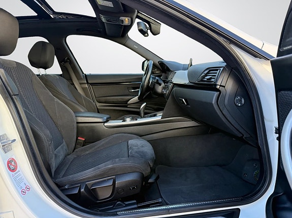 BMW 320d 21 of 25