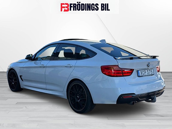 BMW 320d 3 of 25