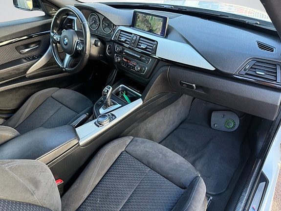 BMW 320d 22 of 25