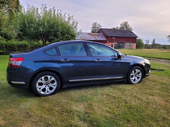 Citroen C5 2 of 9