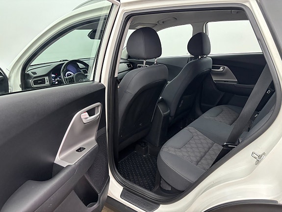 Kia Niro 13 of 23