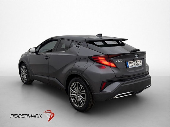 Toyota C-HR 4 of 28