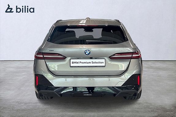 BMW 530e 4 of 19