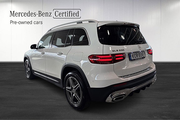 Mercedes-Benz GLB200 3 of 27