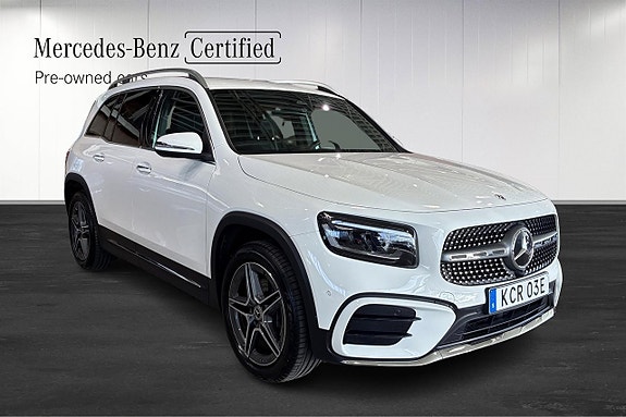 Mercedes-Benz GLB200 2 of 27