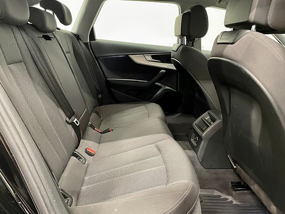 Audi A4 16 of 21