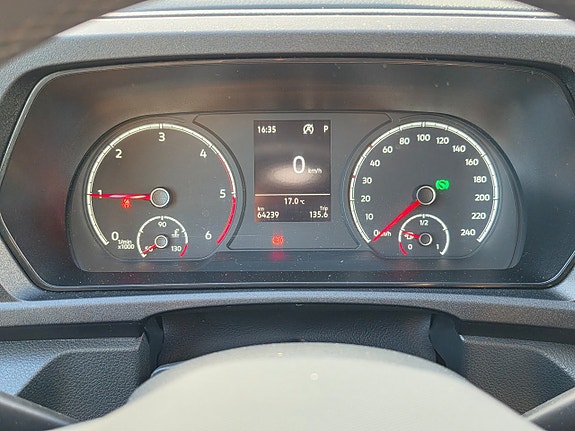 Volkswagen Caddy Maxi 15 of 15