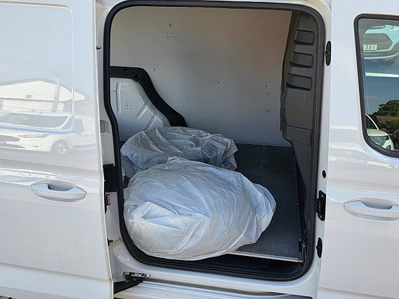 Volkswagen Caddy Maxi 9 of 15