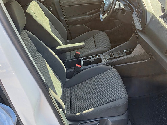 Volkswagen Caddy Maxi 10 of 15