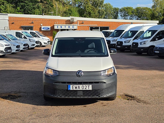 Volkswagen Caddy Maxi 2 of 15