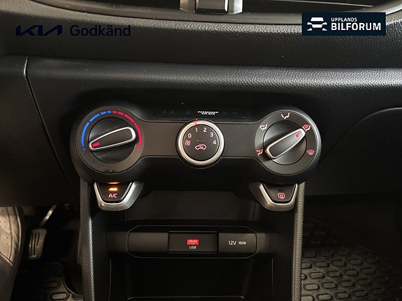 Kia Picanto 13 of 15
