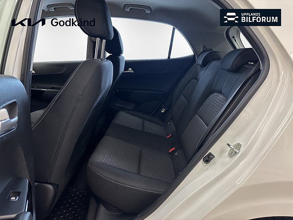 Kia Picanto 9 of 15