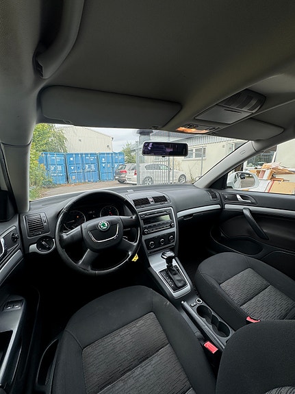 Skoda Octavia 9 of 10