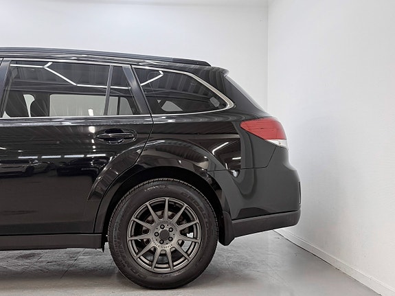 Subaru Outback 26 of 30