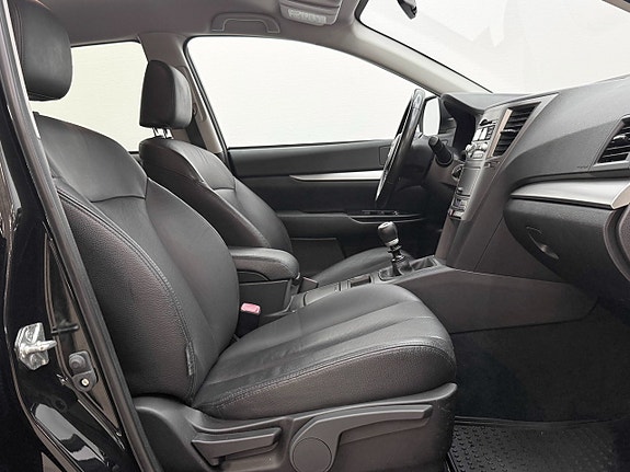 Subaru Outback 14 of 30