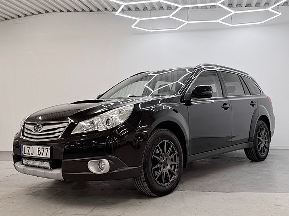 Subaru Outback 10 of 30
