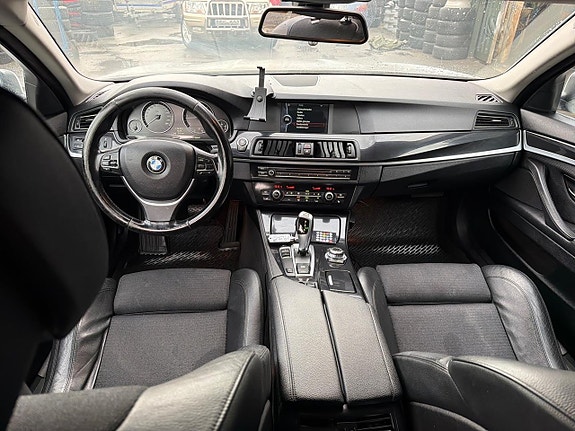 BMW 520d 14 of 25