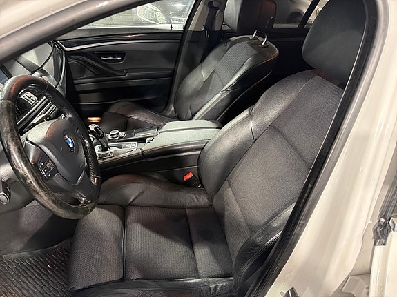 BMW 520d 16 of 25