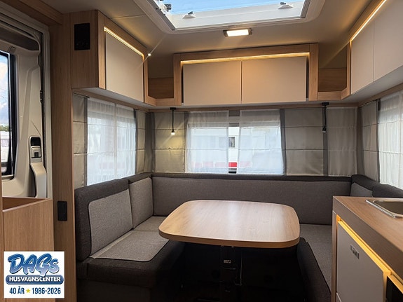 Knaus SPORT 450 FU 9 of 17
