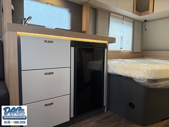 Knaus SPORT 450 FU 12 of 17