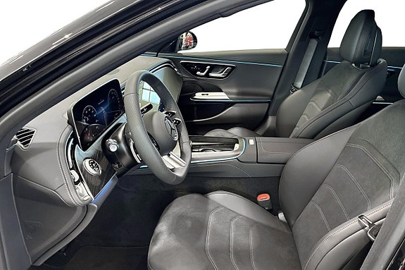Mercedes-Benz E300 9 of 16