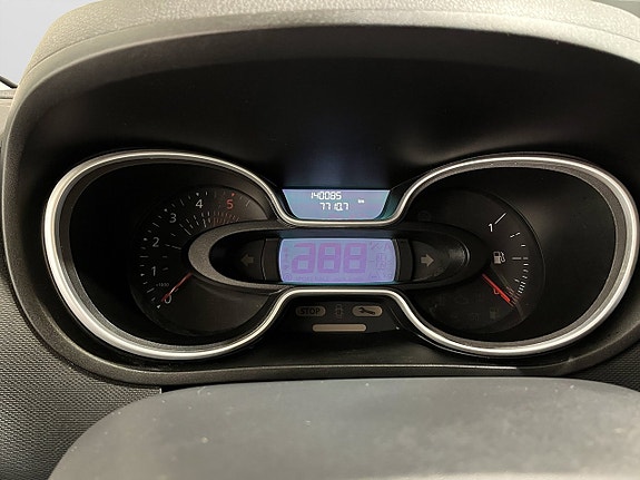 Renault Trafic 15 of 19