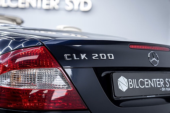Mercedes-Benz CLK200 11 of 27