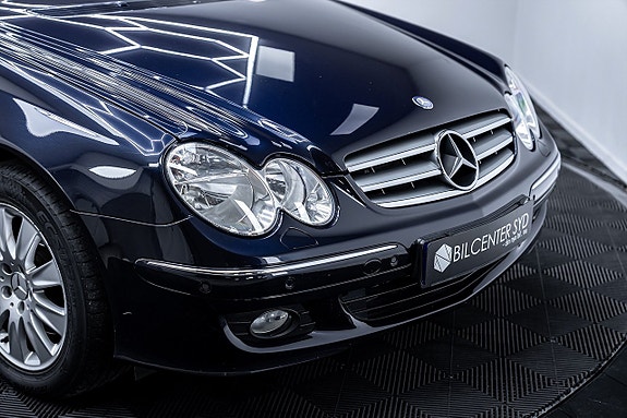 Mercedes-Benz CLK200 6 of 27