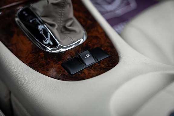Mercedes-Benz CLK200 19 of 27