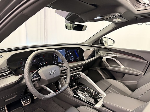 Audi Q5 11 of 17