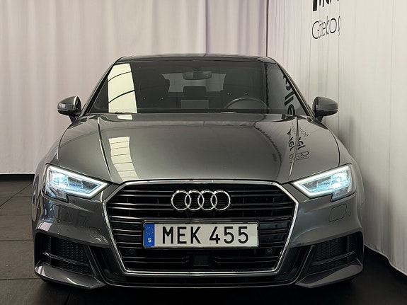 Audi A3 3 of 16