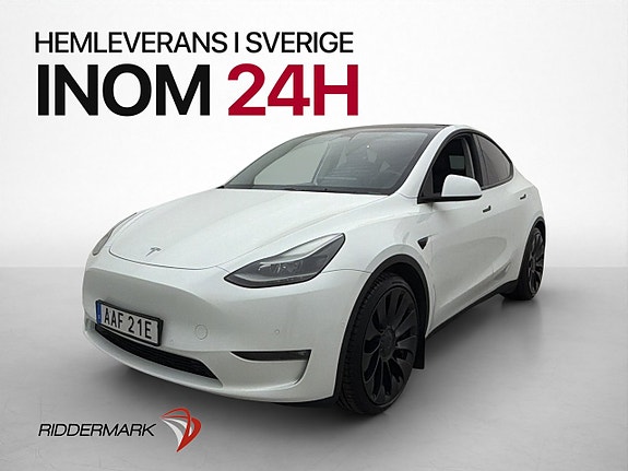 Tesla Model Y 4 of 30