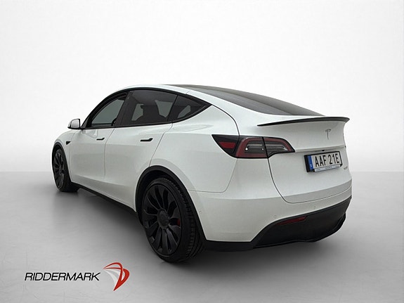 Tesla Model Y 6 of 30