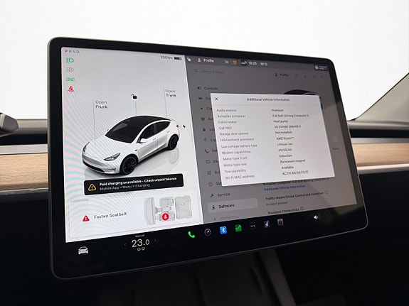Tesla Model Y 18 of 30