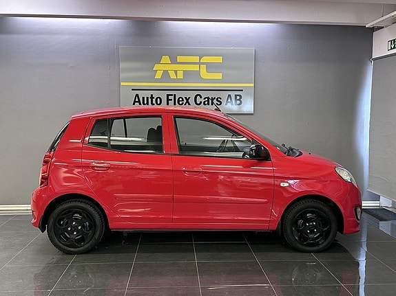 Kia Picanto 6 of 13