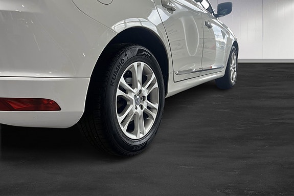 Volvo XC60 10 of 10