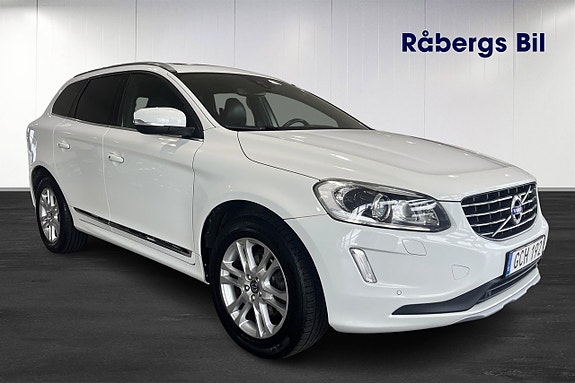 Volvo XC60 2 of 10