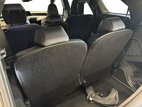 Peugeot 5008 15 of 23