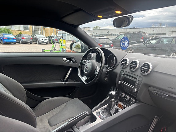 Audi TT 5 of 5