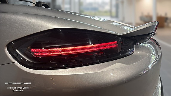 Porsche 718 Boxster 10 of 16