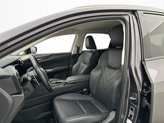 Lexus NX450h+ 8 of 30