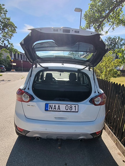 Ford Kuga 6 of 10