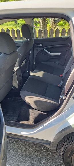 Ford Kuga 8 of 10